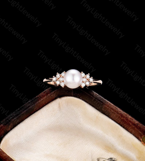 Picture of Pearl Statement Ring