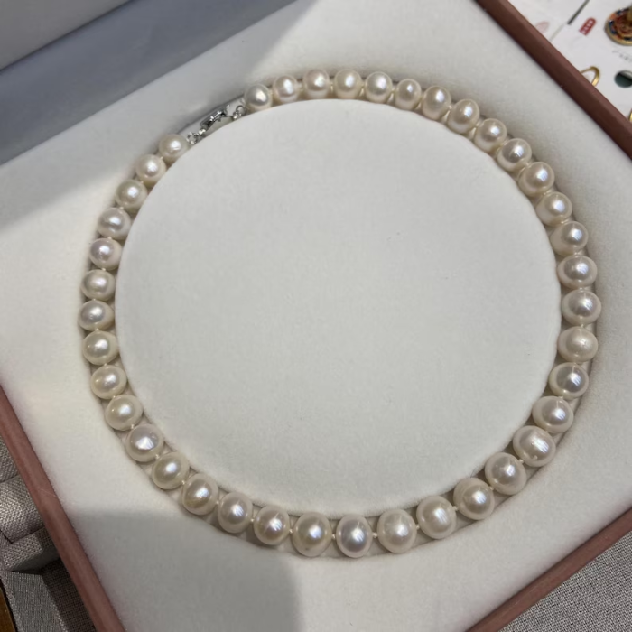 Picture of White Pearl Strand