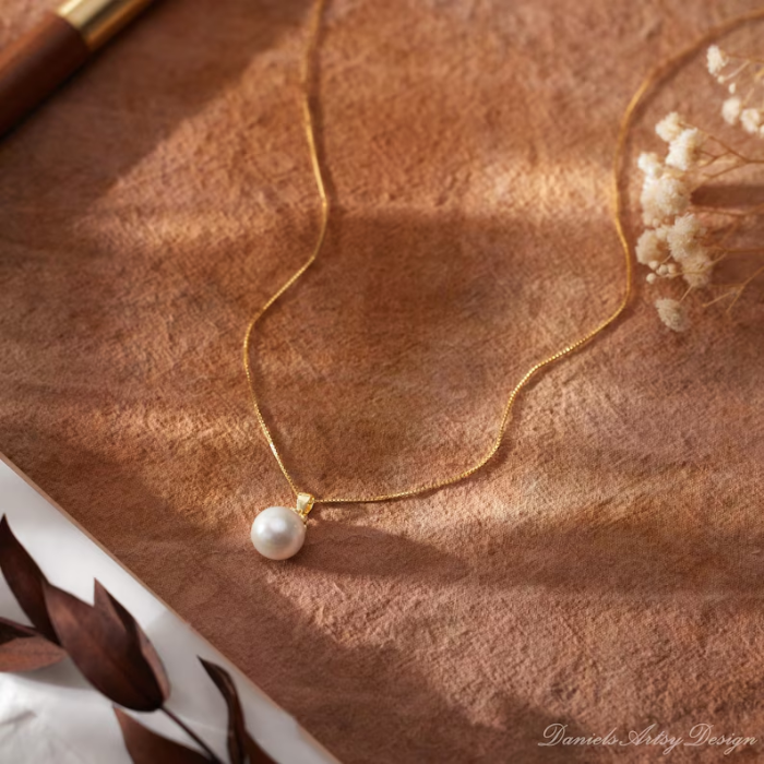 Picture of Pearl Drop Pendant