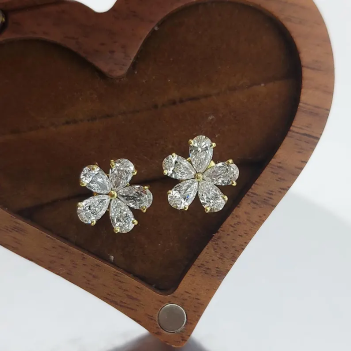 Picture of Flower Diamond Earrings