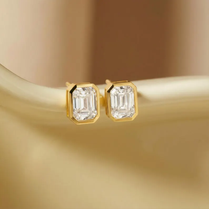 Picture of Elegant Emerald Cut Studs