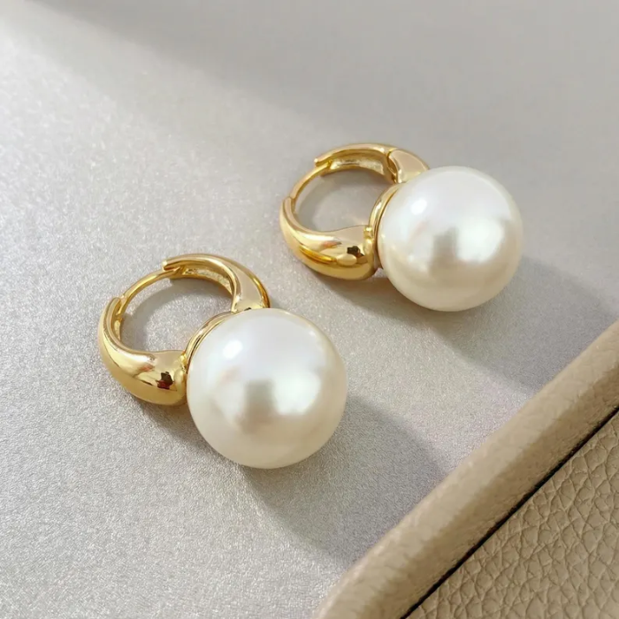 Picture of Pearl Drop Earrings
