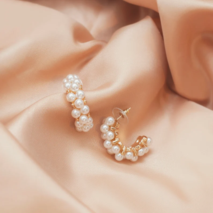 Picture of Chunky Pearl Hoop Fashion Earrings