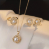 Picture of Elegant Pearl Studded Necklace