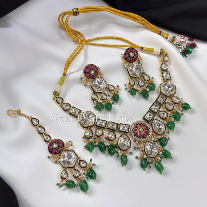 Picture of Kundan Polki Necklace Set