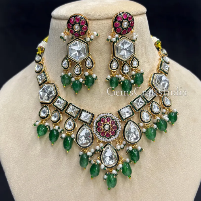 Picture of Kundan Polki Necklace Set