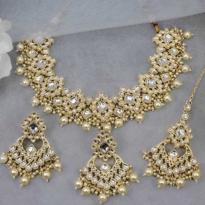 Picture of Gold Plated Kundan Necklace Set
