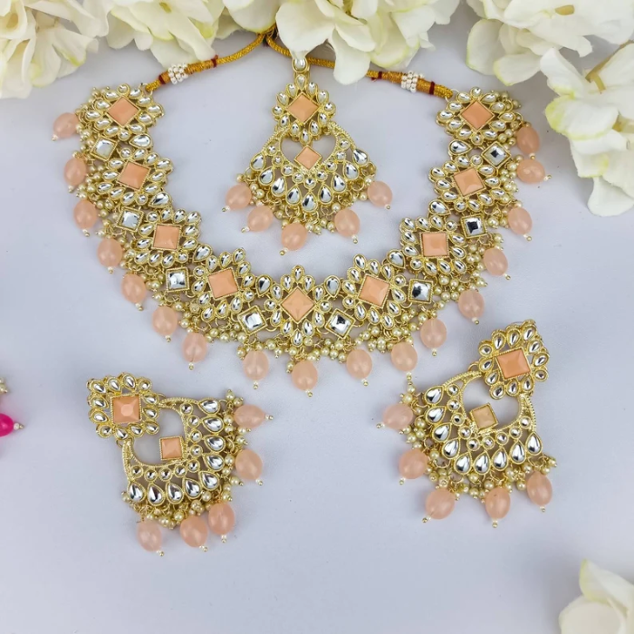 Picture of Gold Plated Kundan Necklace Set