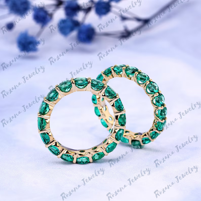 Picture of Emerald Cut Eternity Band