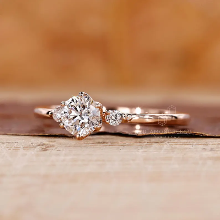 Picture of Round Three Stone Diamond Ring