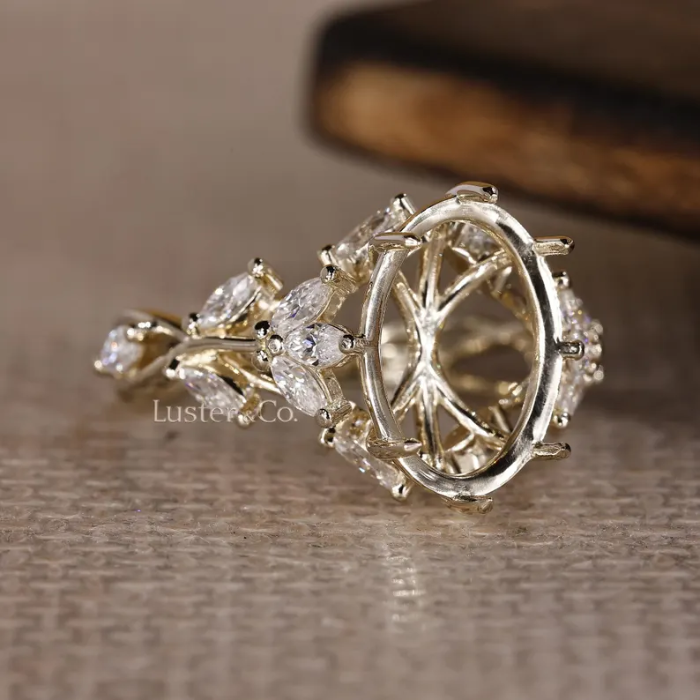 Picture of Oval Semi Mount Engagement Ring