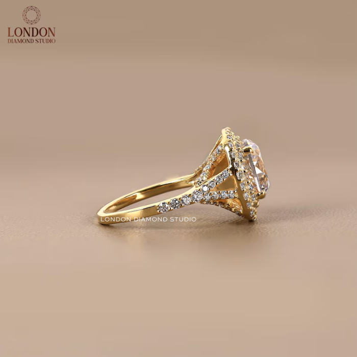 Picture of Double Halo Diamond Ring